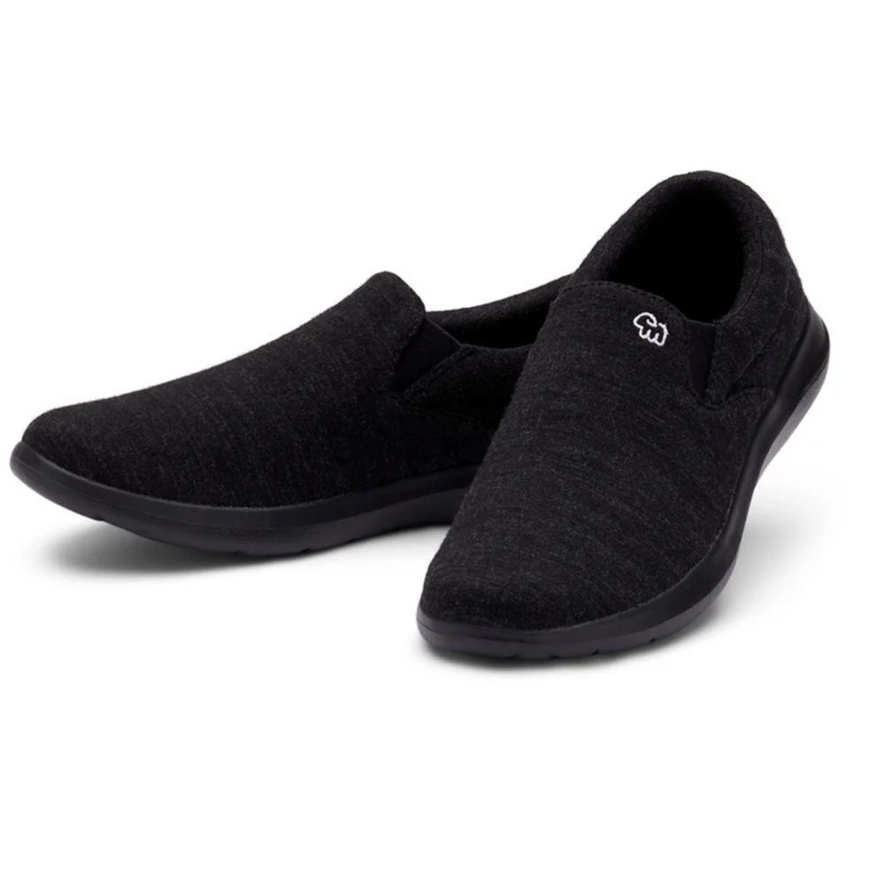 EUC Merinos size 10 slip on’s - Australian merino wool‎ slippers black